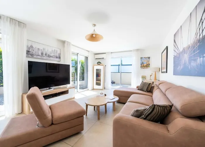 Résidence 4p Rooftop Avec Jacuzzi&parking, - 4p Rooftop Avec Jacuzzi&parking, Mae-7563