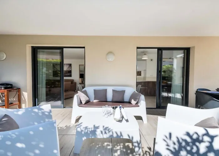 Résidence 4p Rooftop Avec Jacuzzi&parking, - 4p Rooftop Avec Jacuzzi&parking, Mae-7563 *