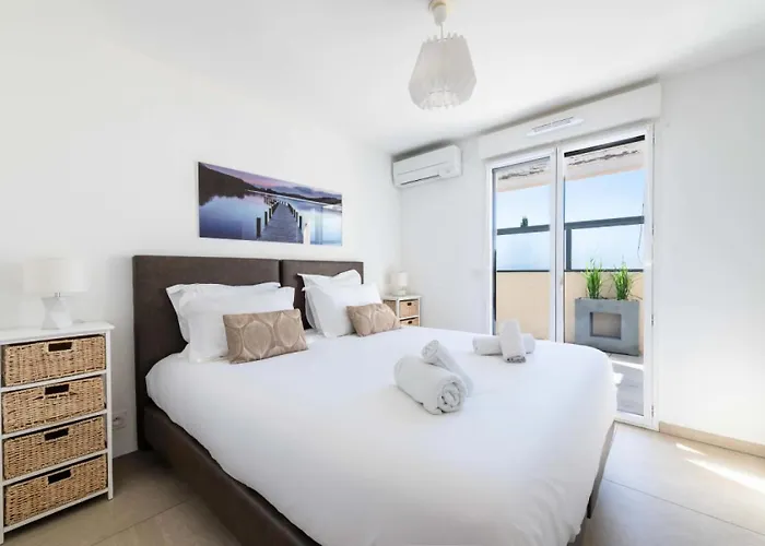 Résidence 4p Rooftop Avec Jacuzzi&parking, - 4p Rooftop Avec Jacuzzi&parking, Mae-7563 * Cannes