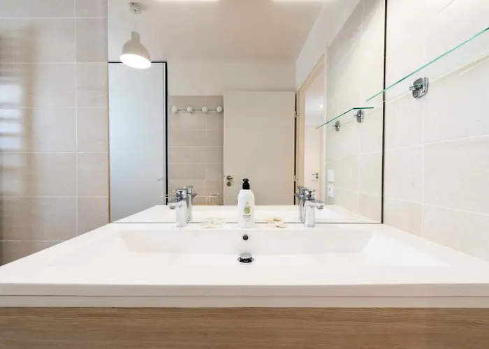 Résidence 4p Rooftop Avec Jacuzzi&parking, - 4p Rooftop Avec Jacuzzi&parking, Mae-7563 * Cannes