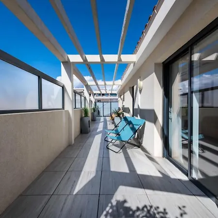 4p Rooftop Avec Jacuzzi & Parking, - 4p Rooftop Avec Jacuzzi & Parking, Mae-7563